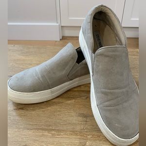 Steve Madden Gills Sneakers - Size 10 - Light Tan Suede